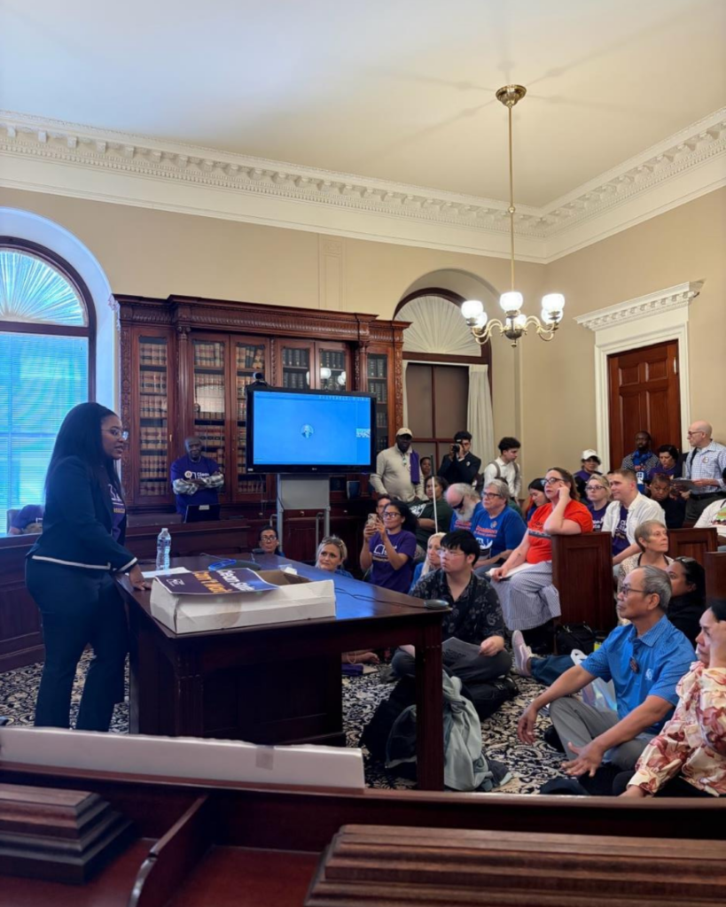 Pictured: Clean Slate Massachusetts emphasizing the importance of passing this legislation and briefing volunteers on how to advocate for it.
